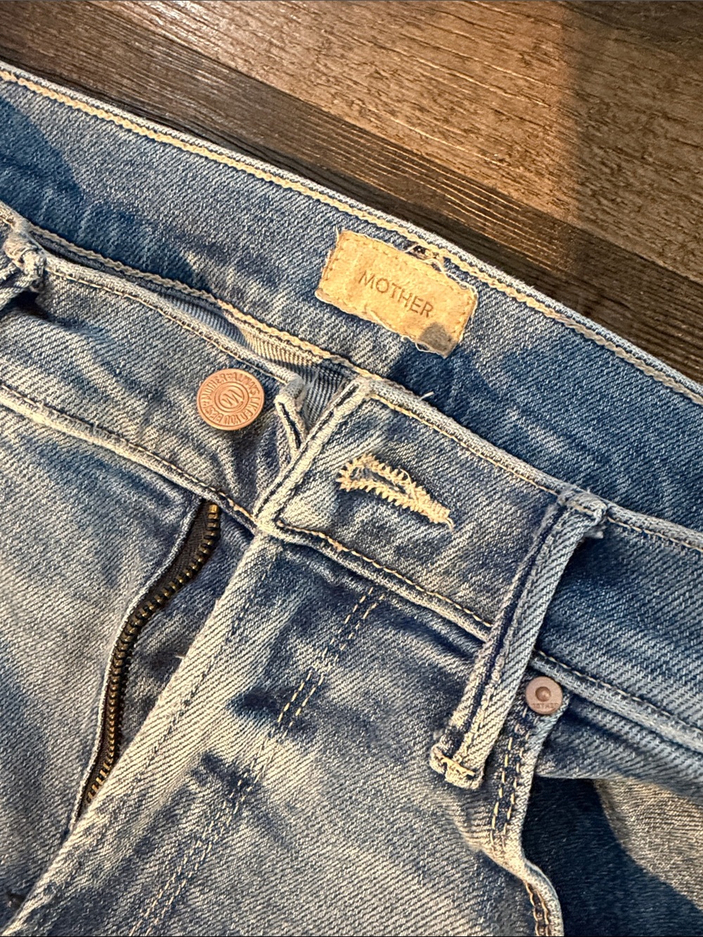 MOTHER Mid-rise dazzler ankle fray Blue Denim Jeans